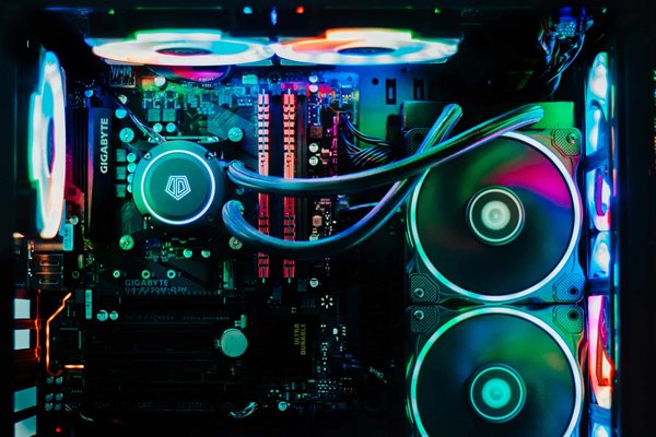 Quelle est la meilleure solution de refroidissement par air pour un Ryzen 5 dans un mini boîtier?